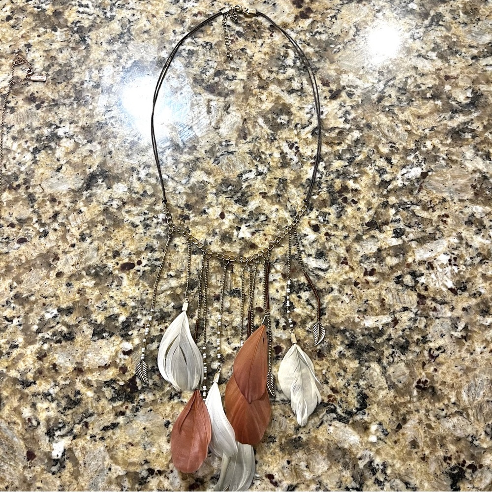Feather Necklace - Picture 2 of 2